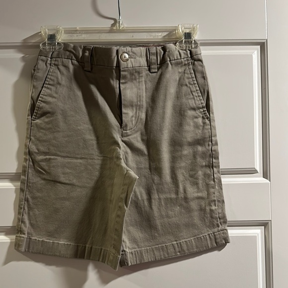 Southern Tide Kids Tan Shorts - Picture 1 of 1